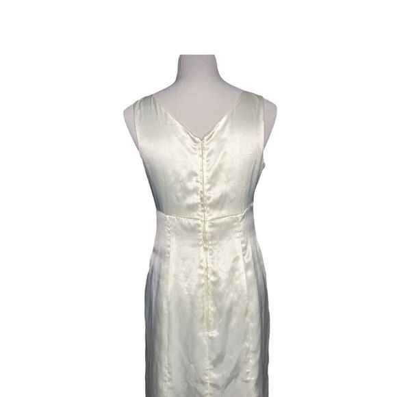 Vintage Handmade Ivory Satin Simple Wedding Dress Size Large - Picture 6 of 9